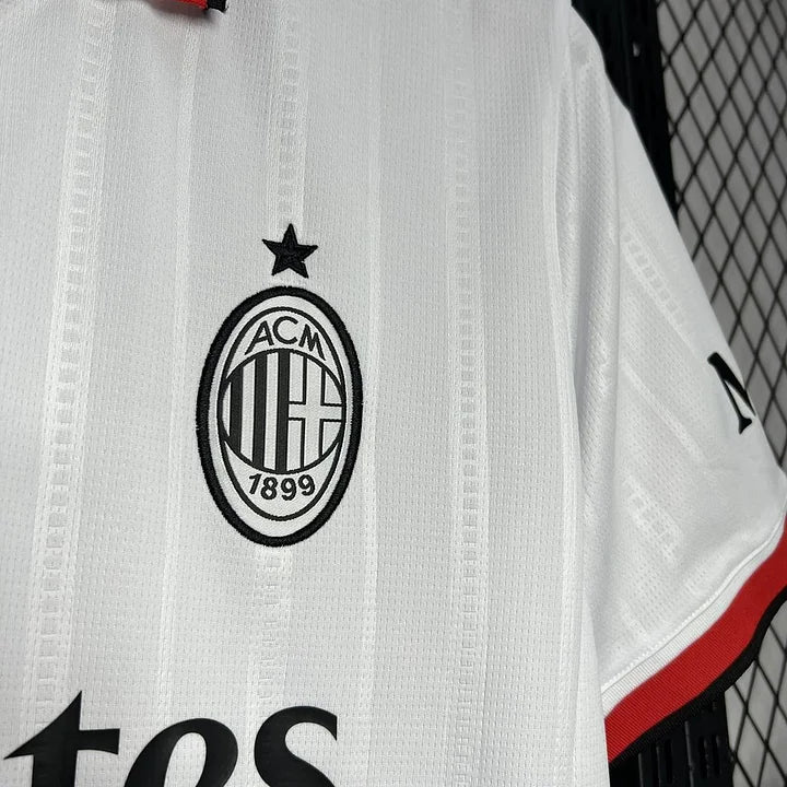 Maillot foot extérieur 
AC Milan 2024-2025