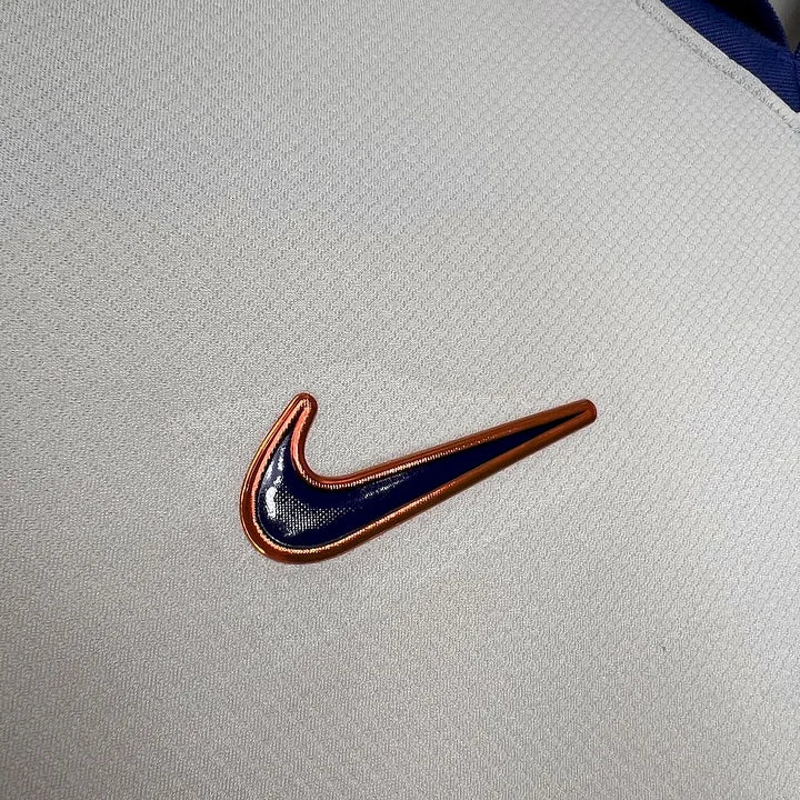 Maillot foot extérieur
Chelsea 2024-2025