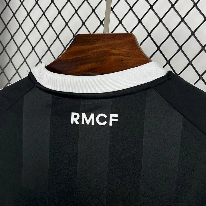 Maillot foot entraînement Real Madrid 
2025-2026