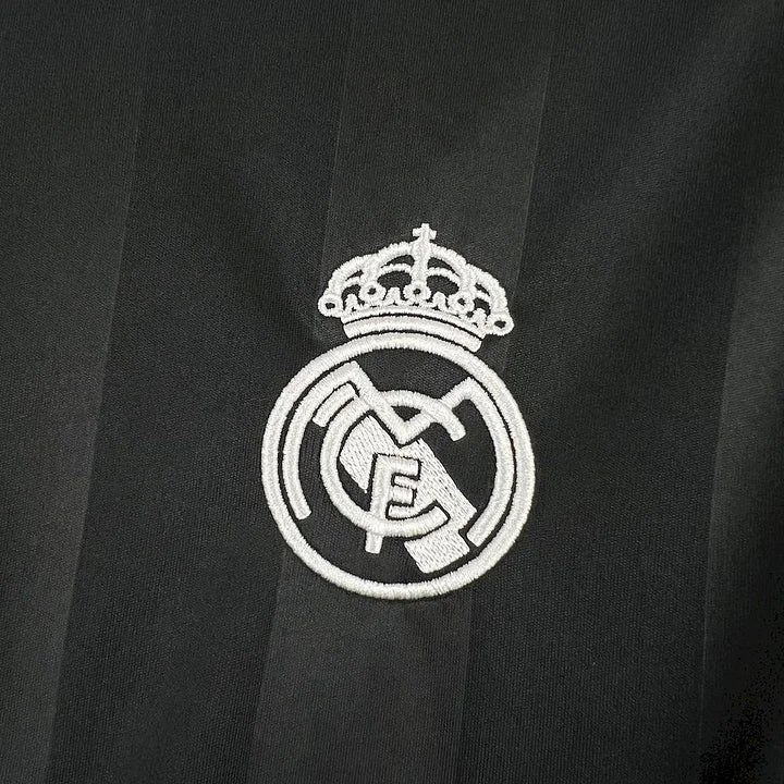 Maillot foot entraînement Real Madrid 
2025-2026