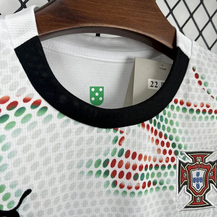 Kit Enfant foot Portugal 
2025-2026