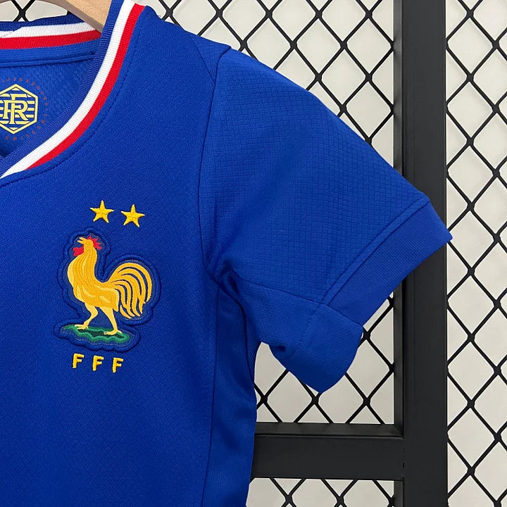 Kit Enfant foot Équipe de France 2024-2025 (EURO2024)