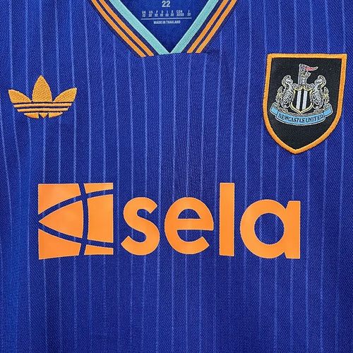 Kit Enfant foot Newcastle 
2025-2026