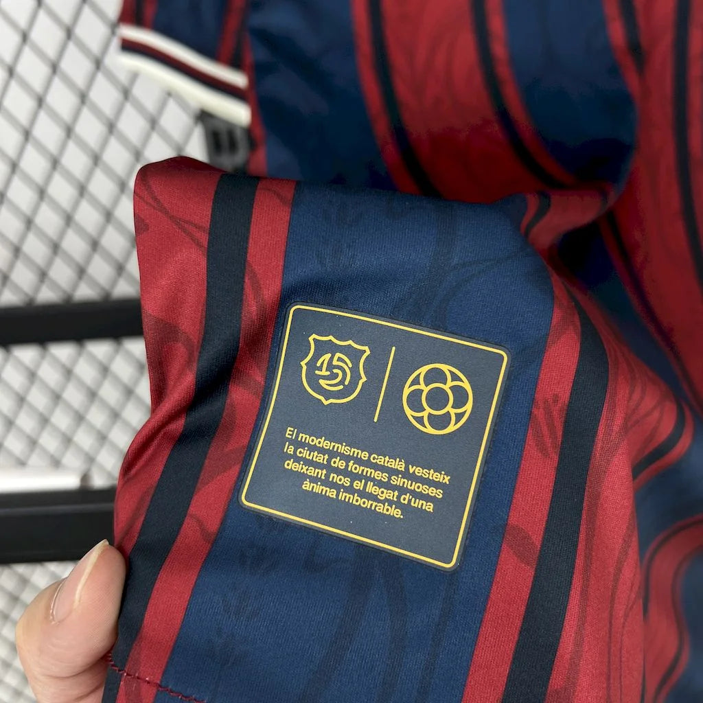 Maillot foot concept 
FC Barcelone             2025-2026
