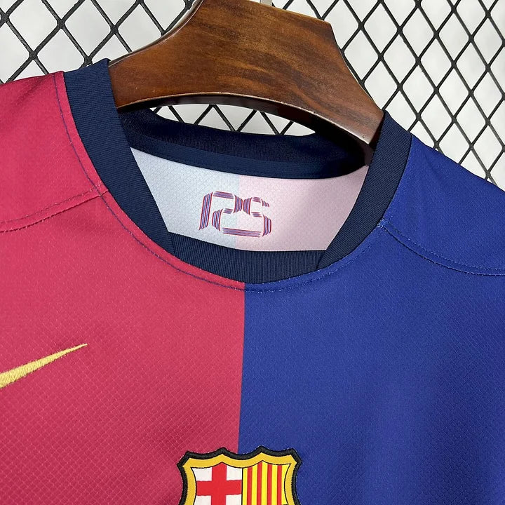 Maillot foot domicile FC Barcelone 
2024-2025 Travis Scott Cactus Jack