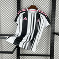 Maillot foot domicile 
Juventus 2025-2026