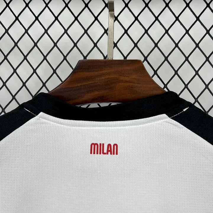 Maillot foot extérieur 
AC Milan 2025-2026