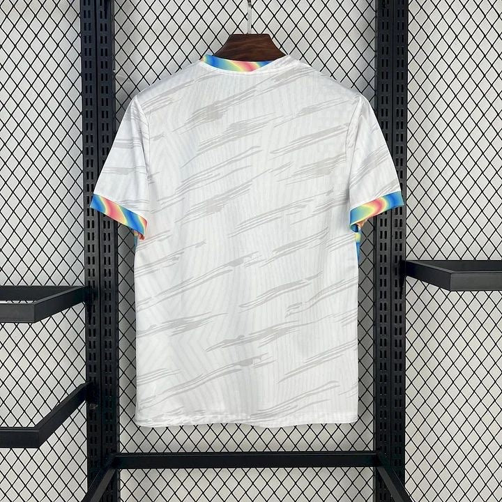 Maillot foot FC Barcelone blanc concept 
2025-2026