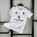 Maillot foot extérieur 
Manchester United 2025-2026