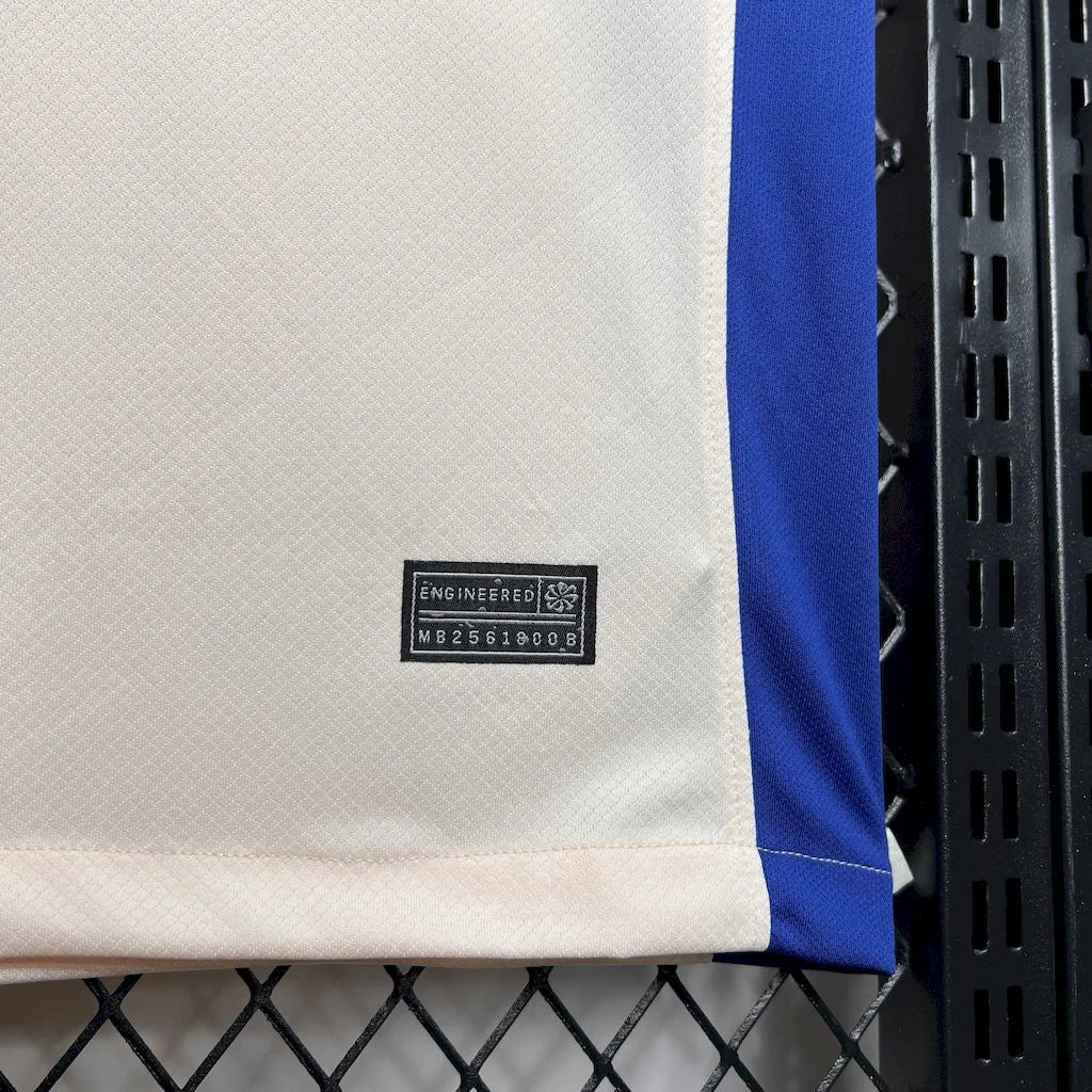 Maillot foot extérieur
Chelsea 2024-2025