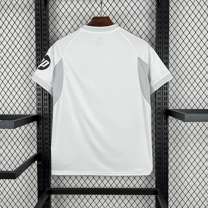 Maillot foot domicile Real Madrid 2025-2026