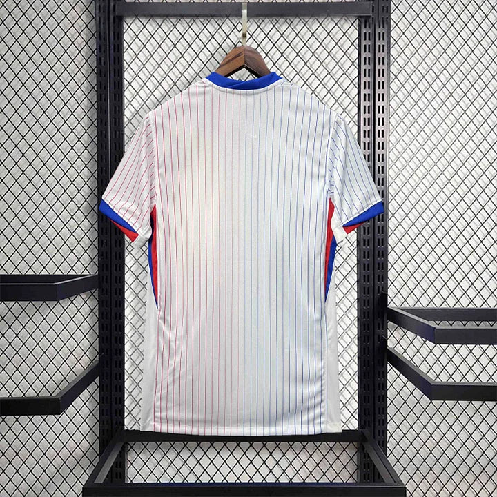Maillot foot extérieur 
Équipe de France     2024-2025 (EURO2024)