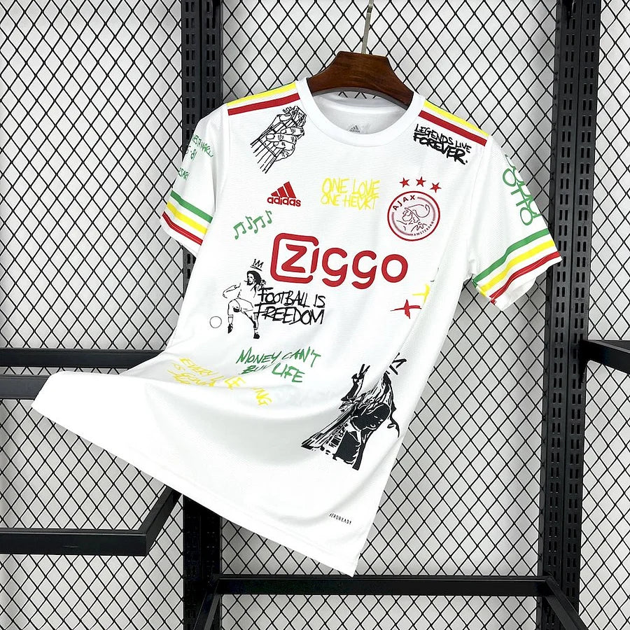 Maillot foot concept Ajax Bob Marley 2025-2026